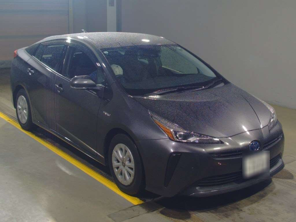 2019 Toyota Prius ZVW51[2]