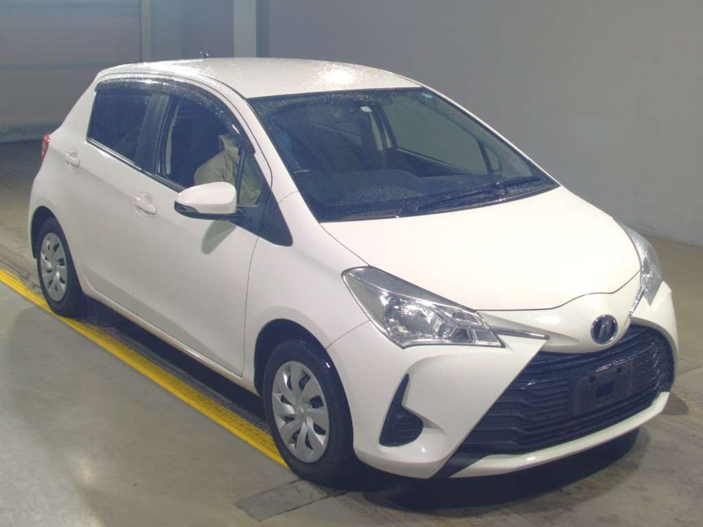 2019 Toyota Vitz KSP130[2]