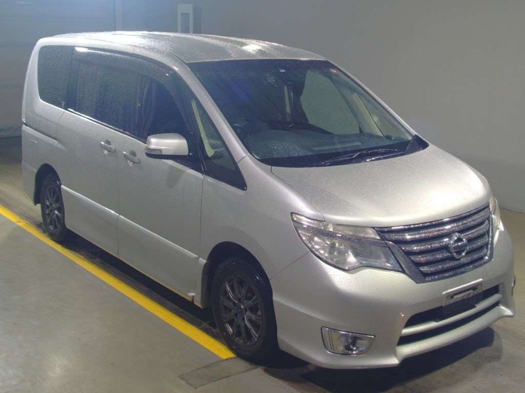 2016 Nissan Serena FPC26[2]