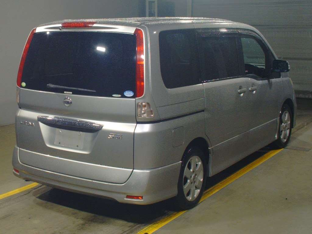 2009 Nissan Serena CC25[1]