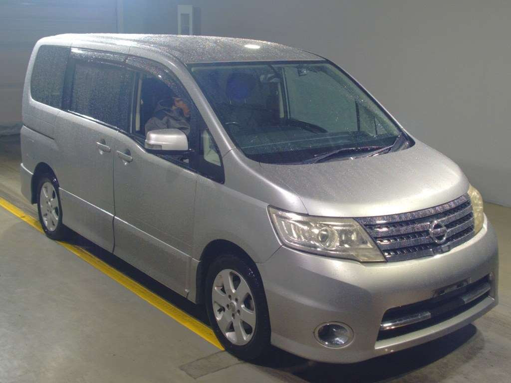 2009 Nissan Serena CC25[2]