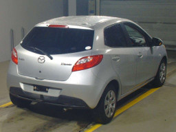 2010 Mazda Demio