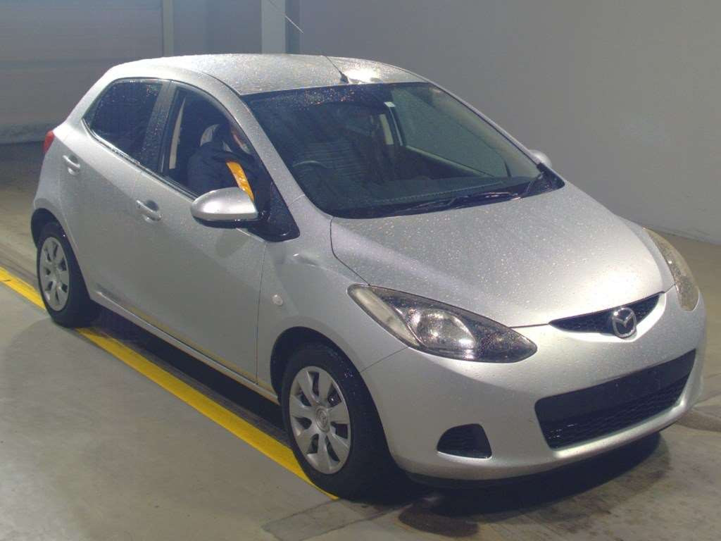 2010 Mazda Demio DE3FS[2]