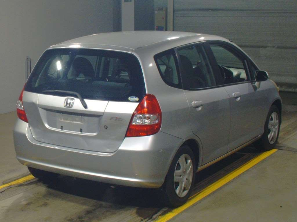 2002 Honda Fit GD1[1]