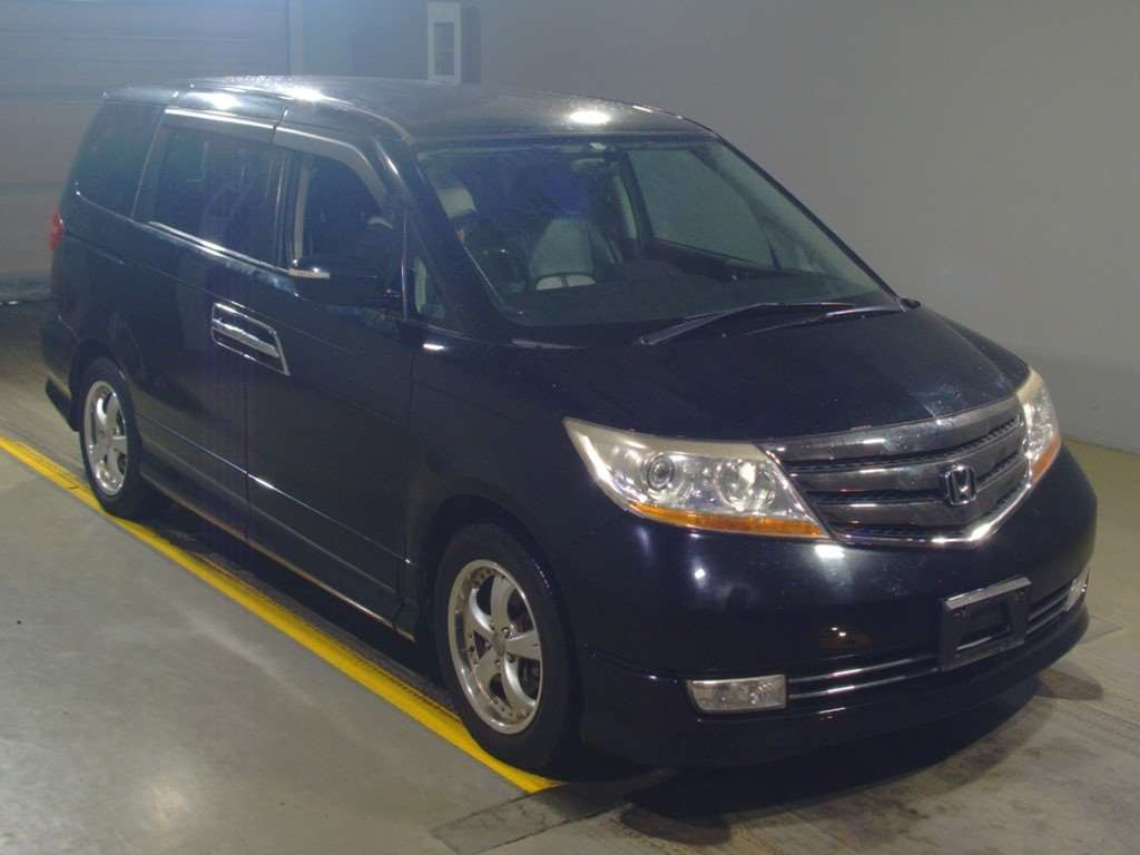 2009 Honda Elysion prestige RR2[2]