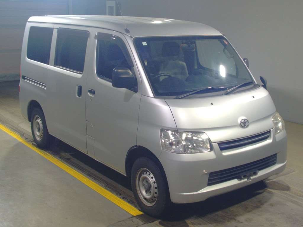 2019 Toyota Townace Van S402M[2]