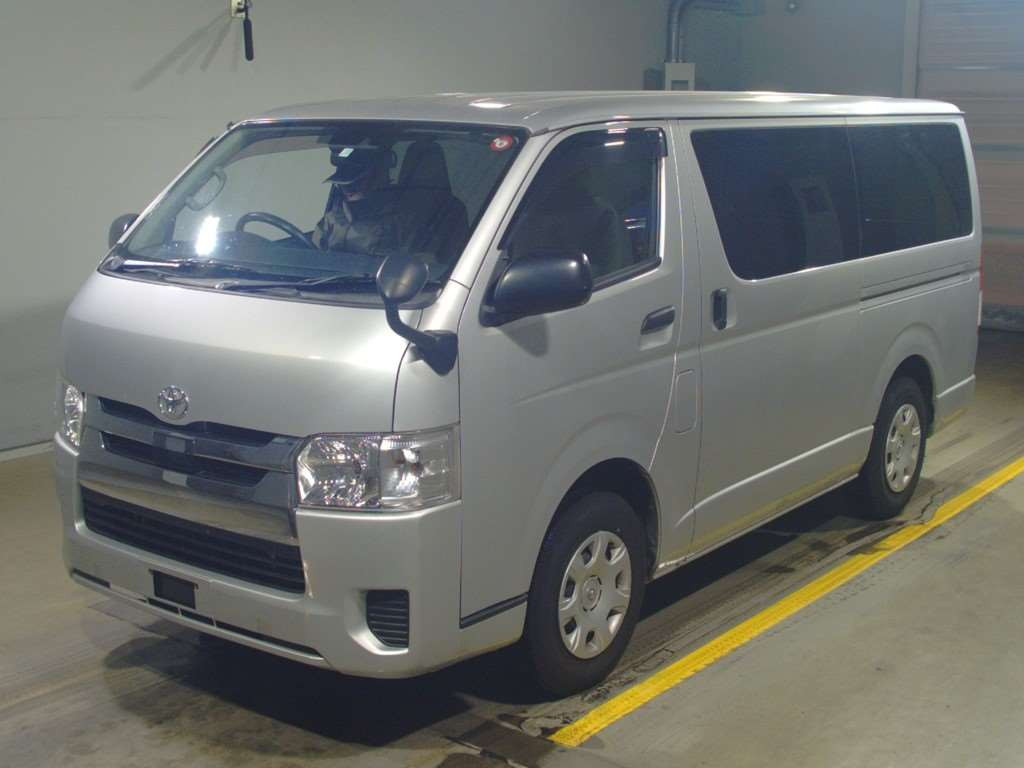 2019 Toyota Hiace Van TRH200V[0]