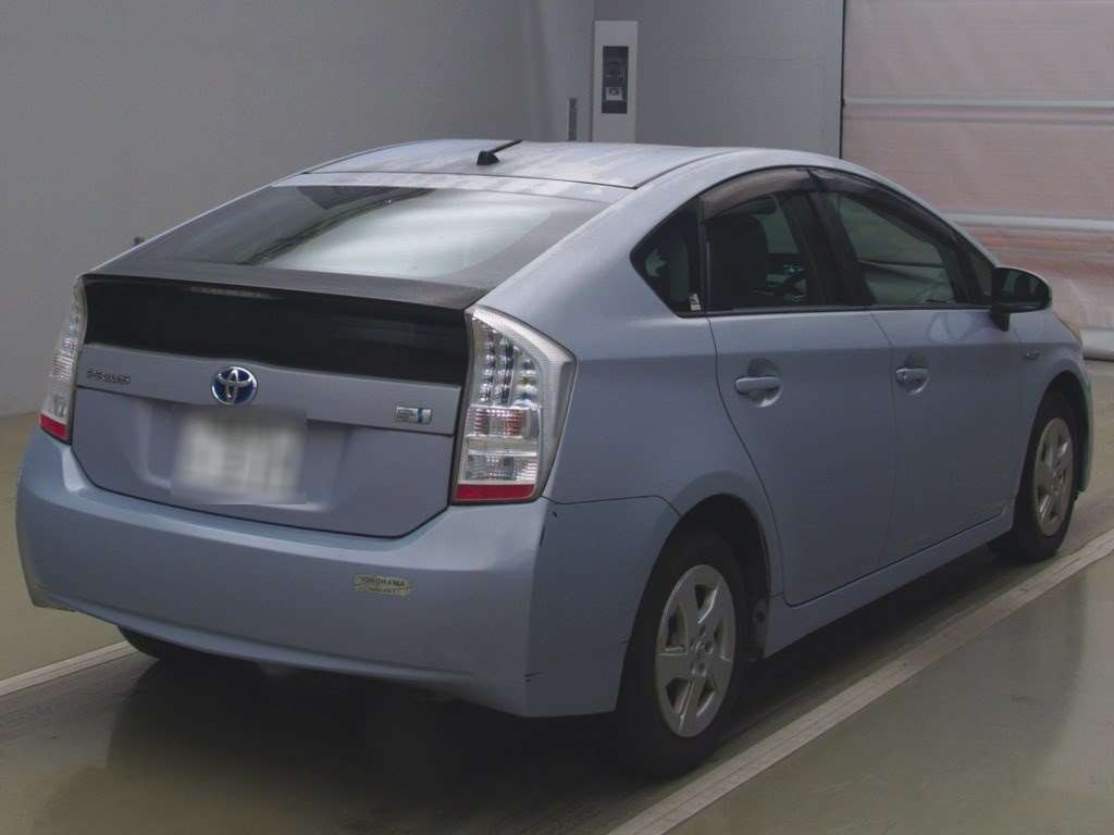 2009 Toyota Prius ZVW30[1]