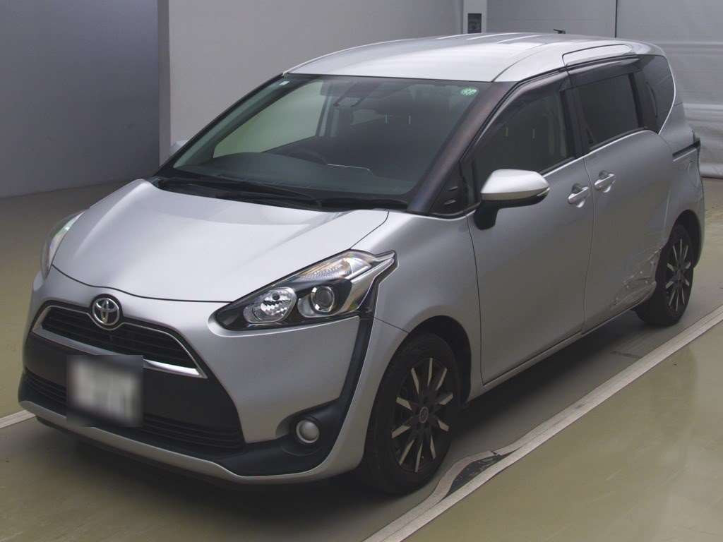 2017 Toyota Sienta NSP170G[0]