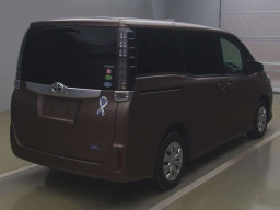 2014 Toyota Noah