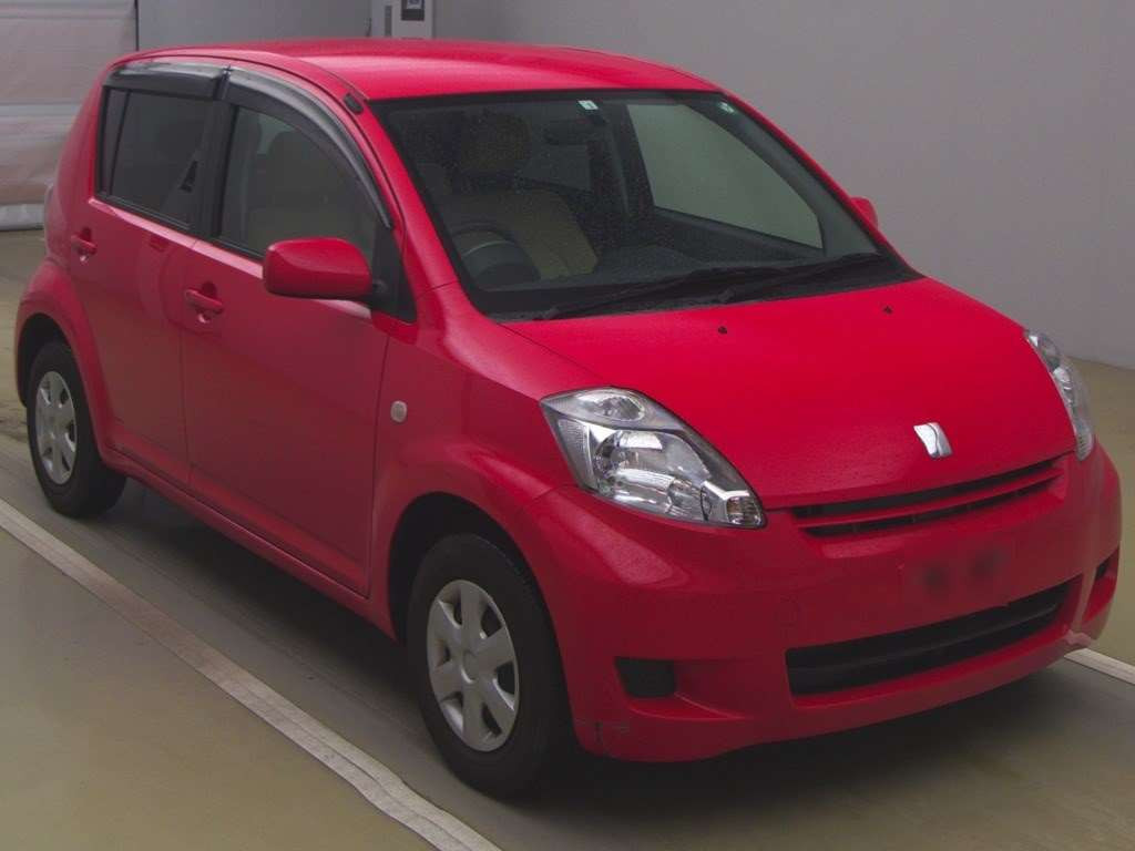 2010 Toyota Passo KGC10[2]