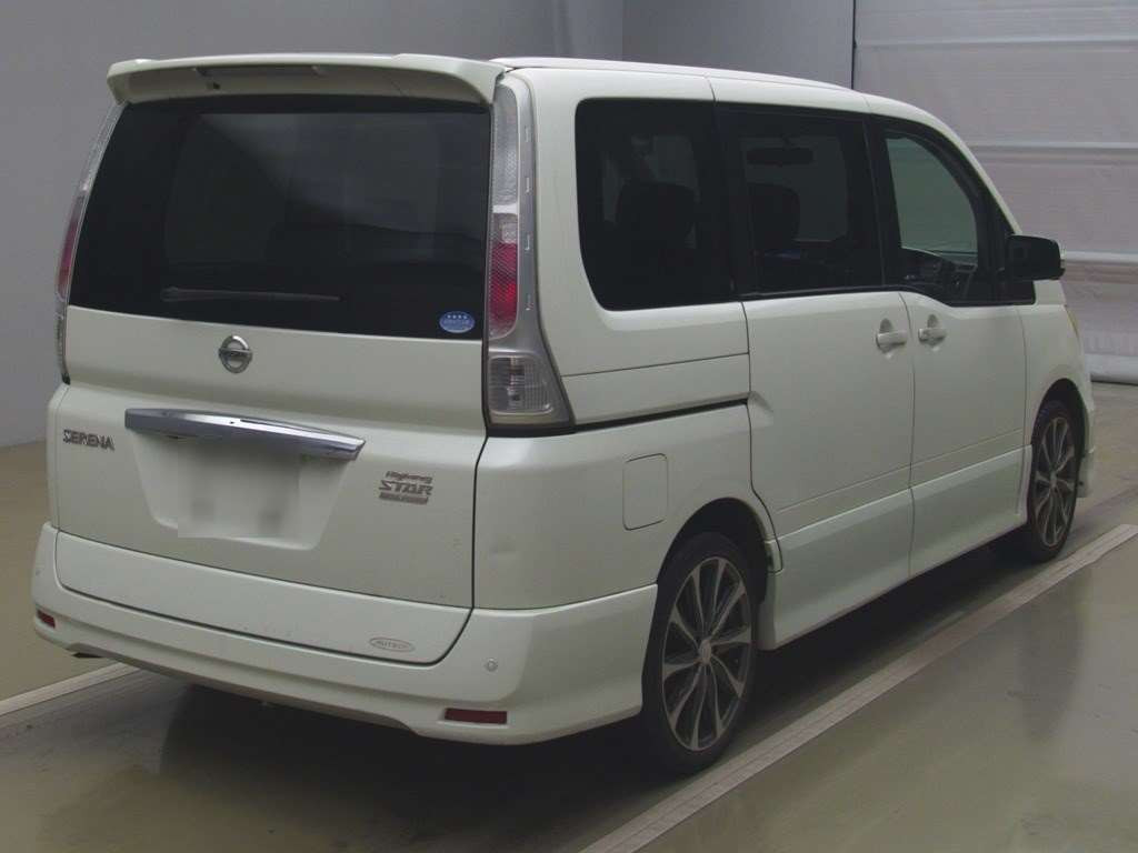 2008 Nissan Serena CC25[1]