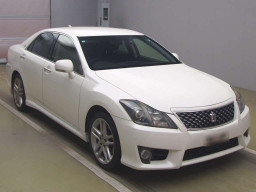 2012 Toyota Crown