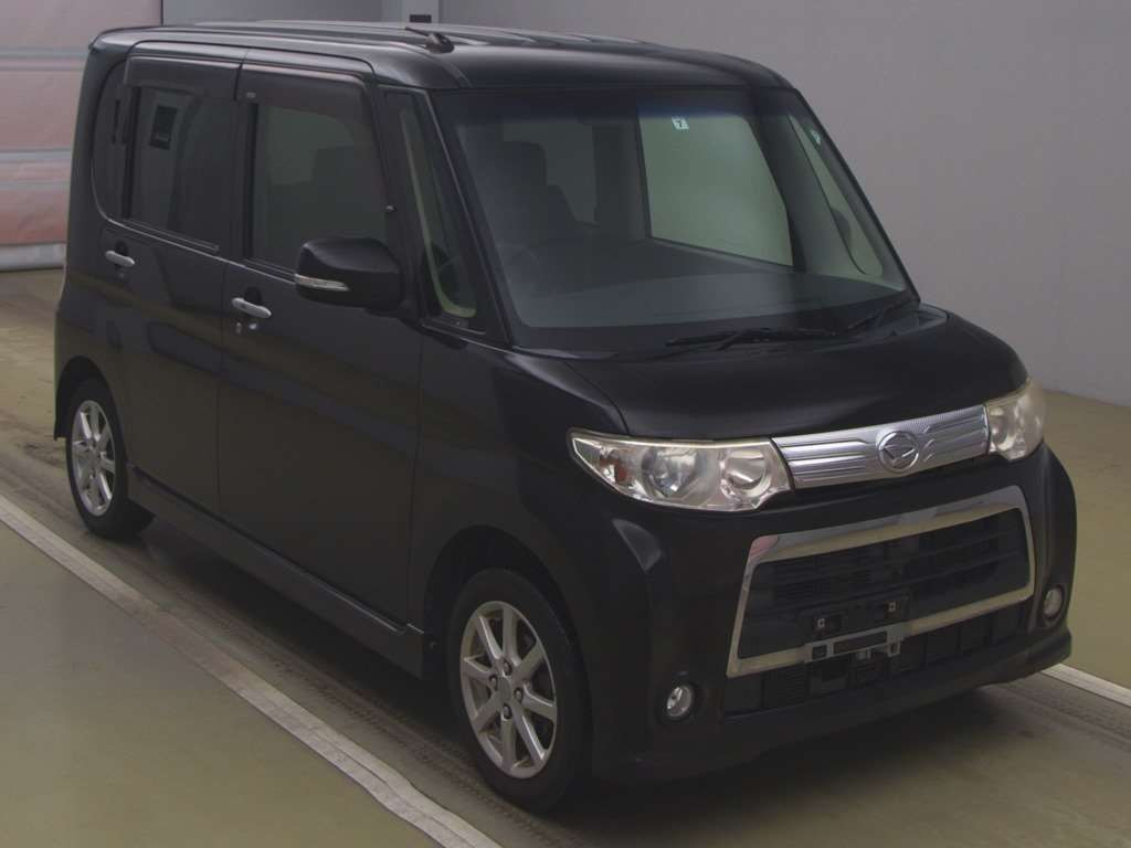 2013 Daihatsu Tanto Custom L375S[2]