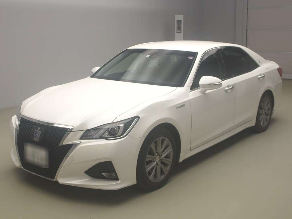 2018 Toyota Crown Hybrid AWS210[0]