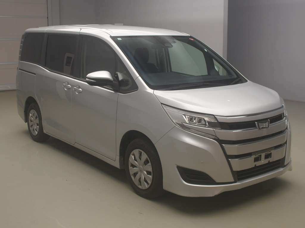 2020 Toyota Noah ZRR80G[2]