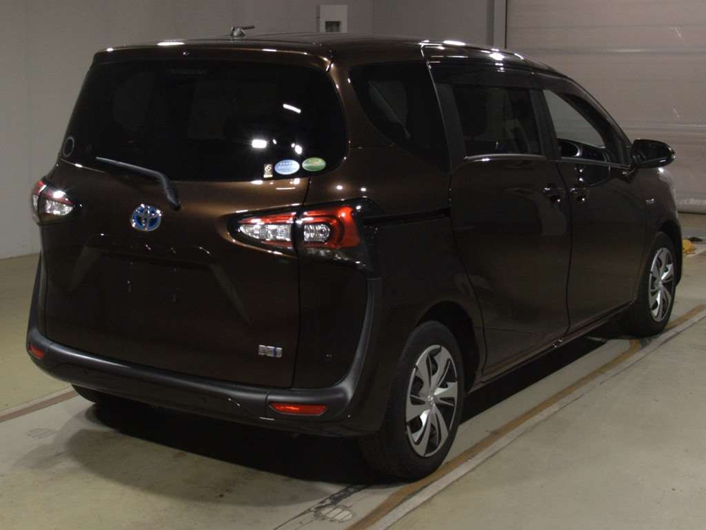 2019 Toyota Sienta NHP170G[1]