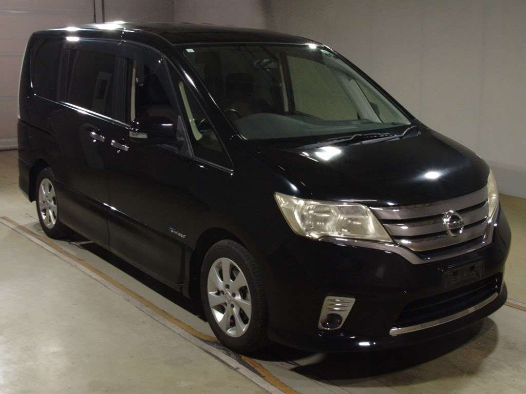 2013 Nissan Serena HFC26[2]