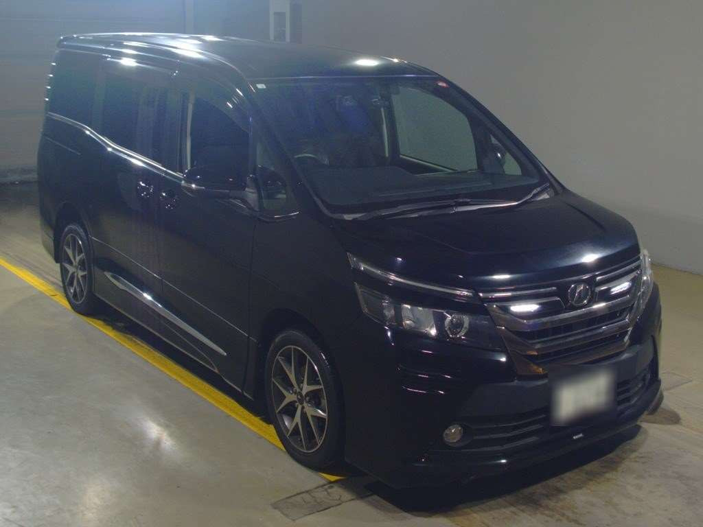 2014 Toyota Voxy ZRR85G[2]