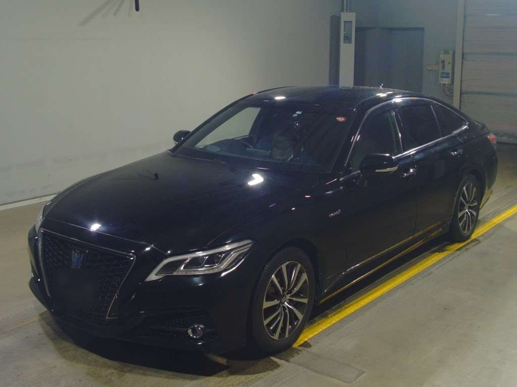 2019 Toyota Crown Hybrid AZSH20[0]