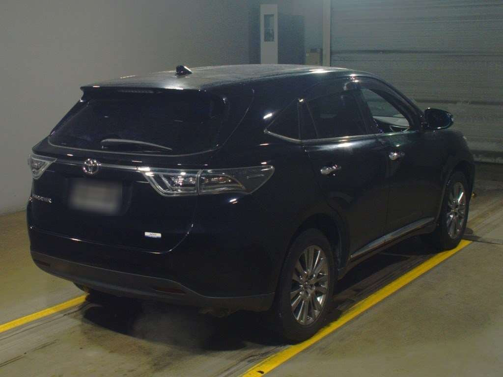 2015 Toyota Harrier ZSU60W[1]