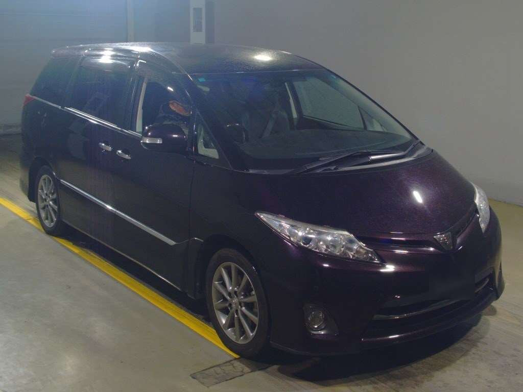 2010 Toyota Estima ACR50W[2]