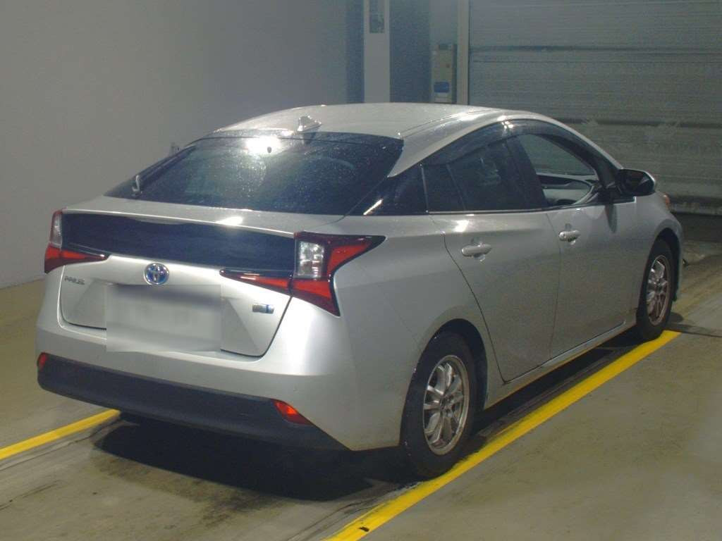 2021 Toyota Prius ZVW51[1]