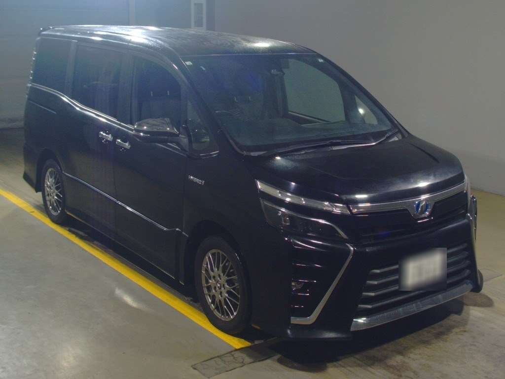 2018 Toyota Voxy ZWR80W[2]