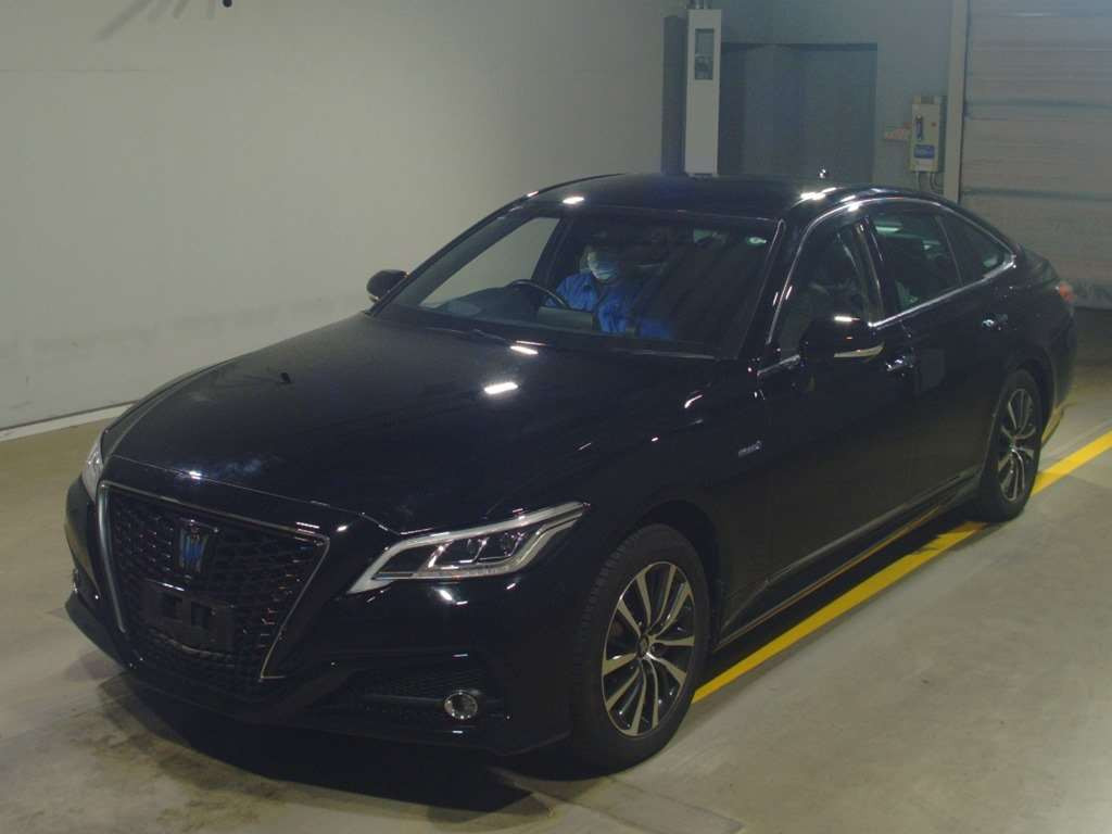 2019 Toyota Crown Hybrid AZSH21[0]