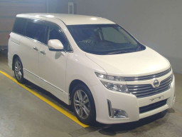 2013 Nissan Elgrand