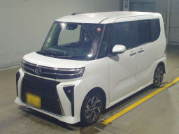 2023 Daihatsu Tanto Custom