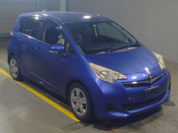 2011 Toyota Ractis