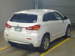 2011 Mitsubishi RVR