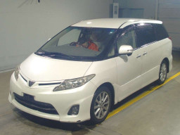 2011 Toyota Estima