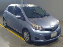 2013 Toyota Vitz