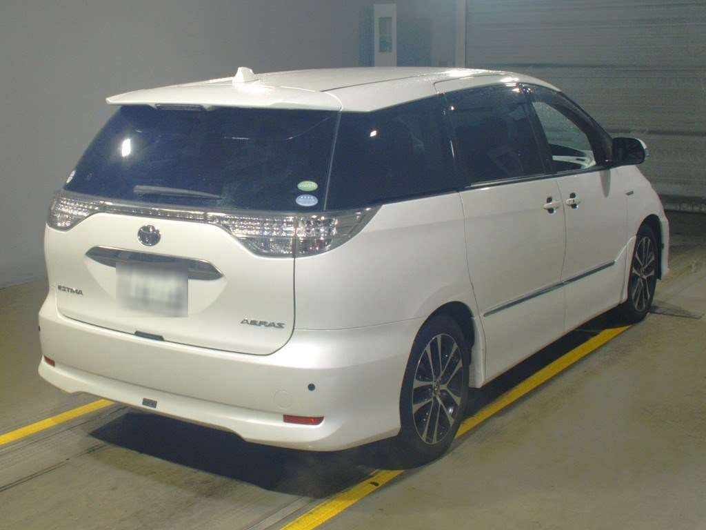 2013 Toyota Estima ACR50W[1]