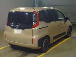 2023 Toyota Sienta