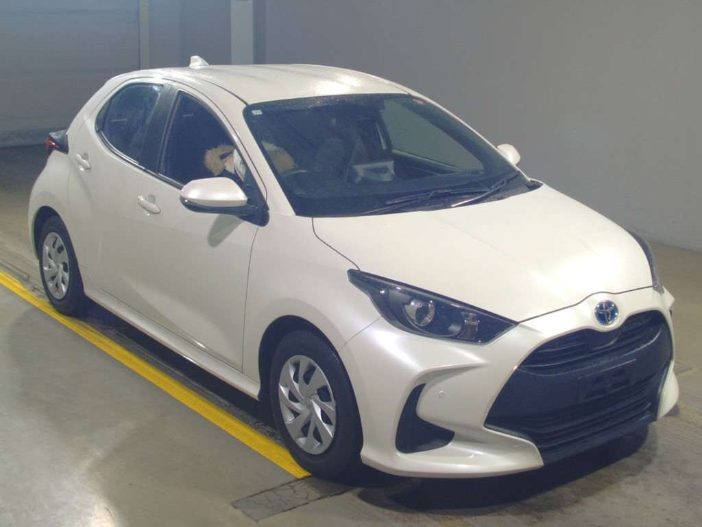 2021 Toyota YARIS MXPH10[2]