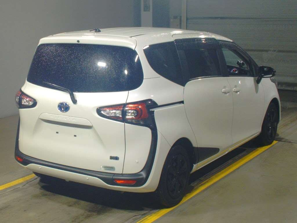 2021 Toyota Sienta NHP170G[1]