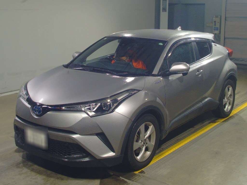 2017 Toyota C-HR ZYX10[0]