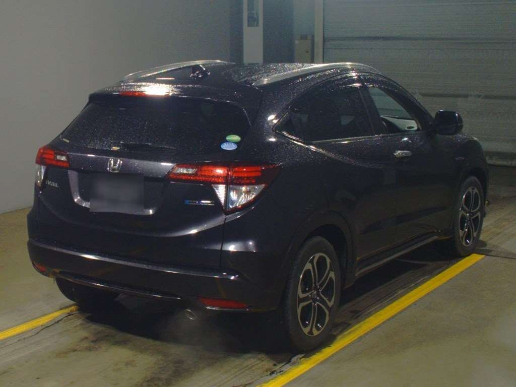 2017 Honda VEZEL RU3[1]