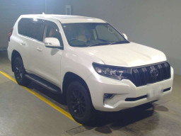 2023 Toyota Land Cruiser Prado