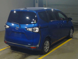 2016 Toyota Sienta