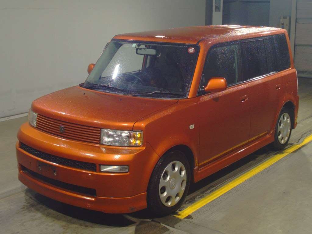 2004 Toyota bB NCP31[0]