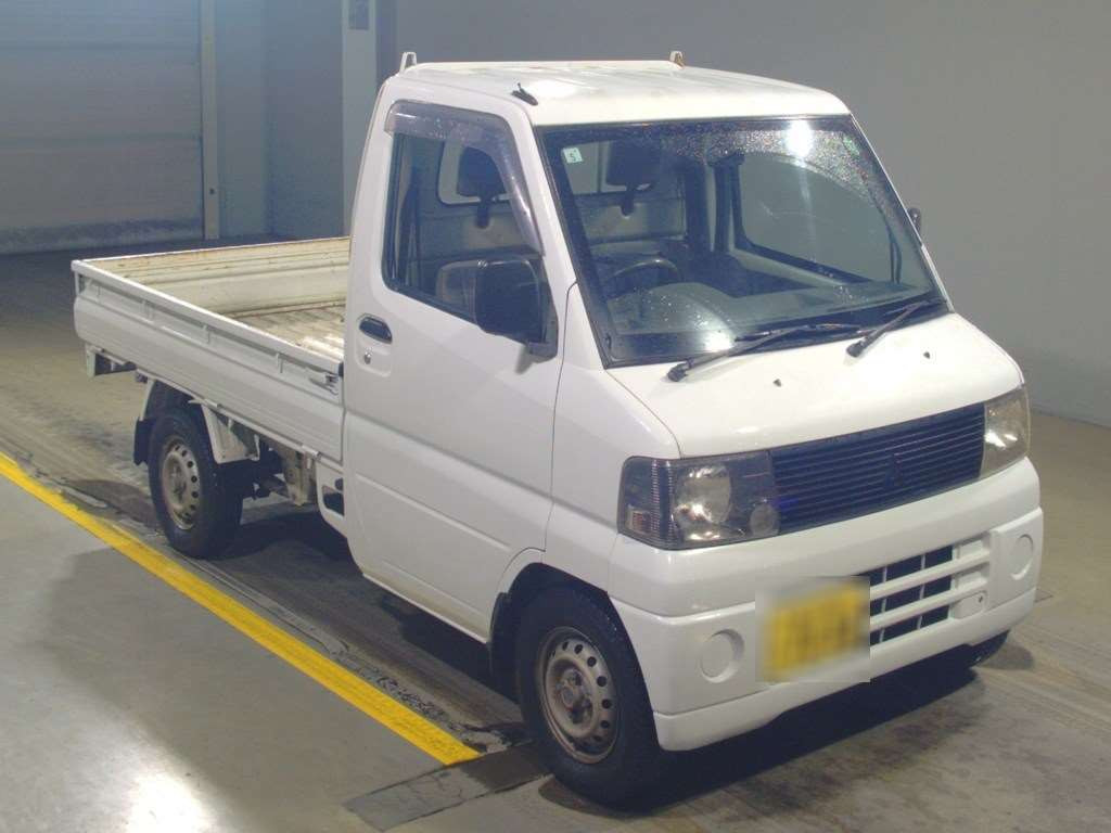 2002 Mitsubishi Minicab Truck U62T[2]