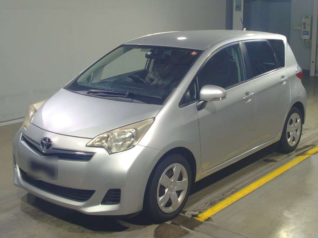 2011 Toyota Ractis NCP120[0]