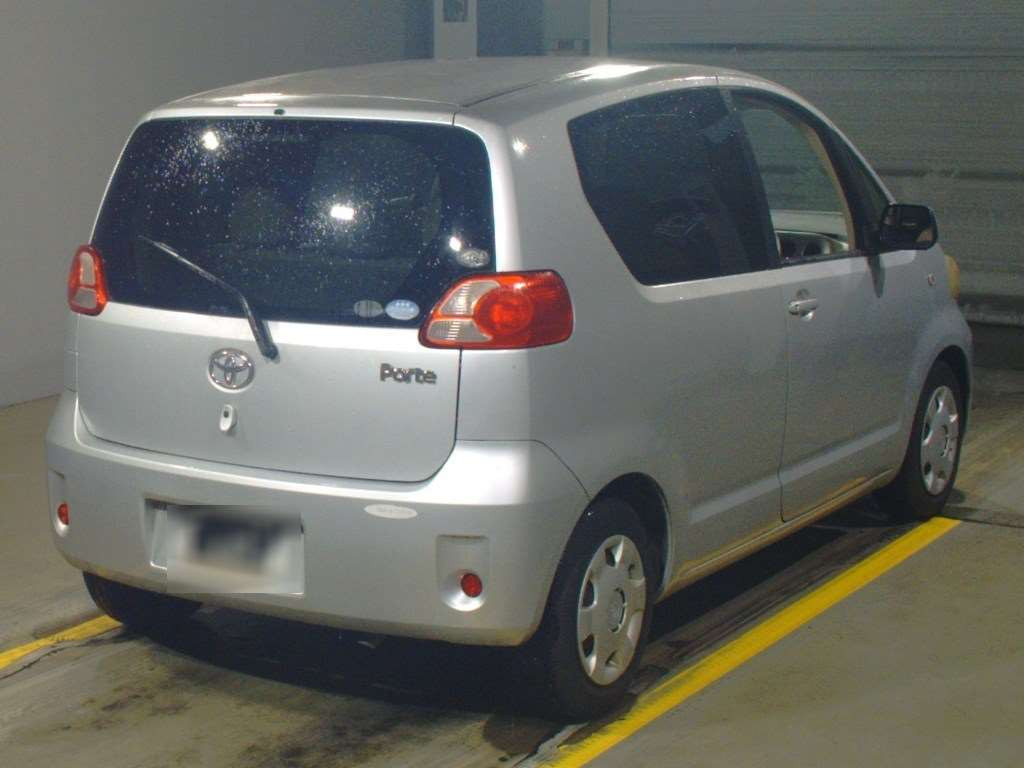 2006 Toyota Porte NNP10[1]