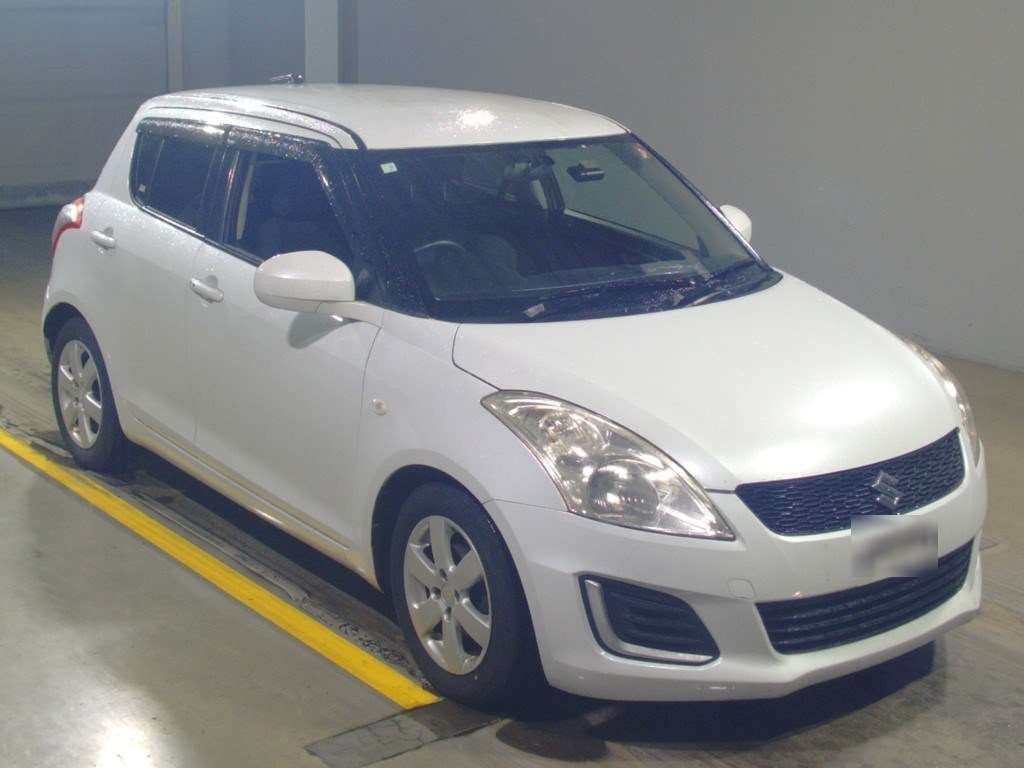 2014 Suzuki Swift ZC72S[2]