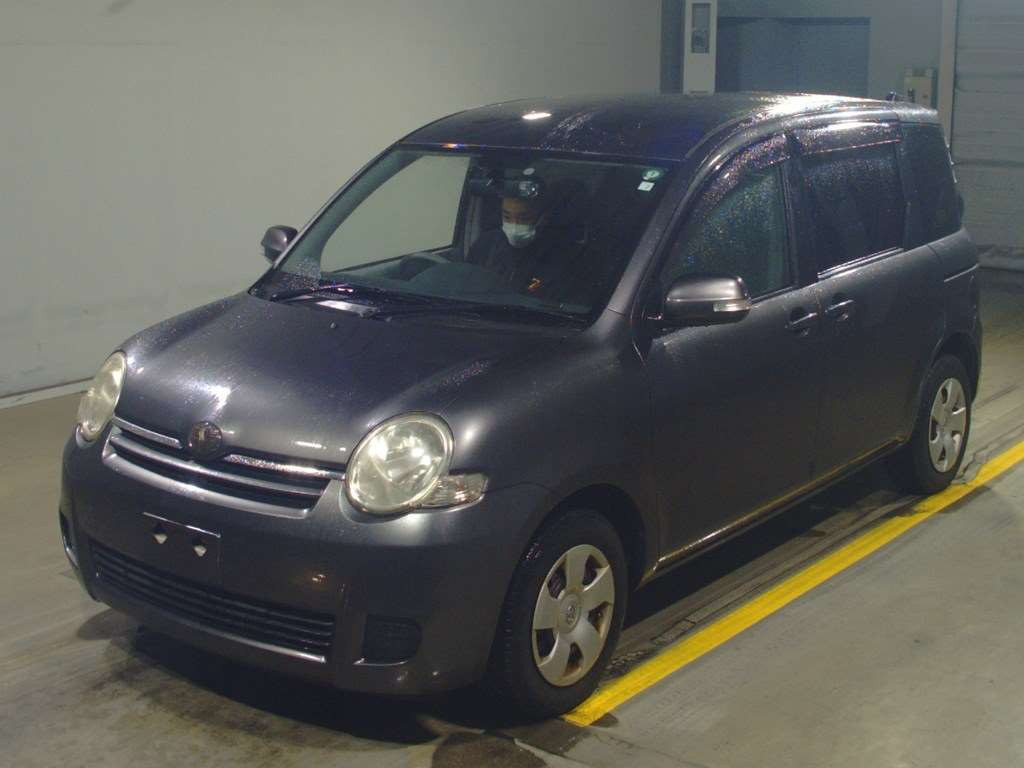 2010 Toyota Sienta NCP81G[0]