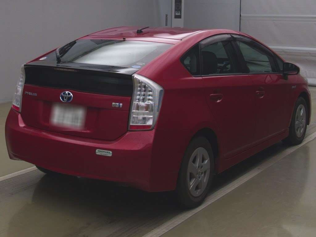 2011 Toyota Prius ZVW30[1]